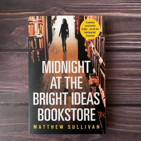 Midnight at the Bright Ideas Bookstore. Sullivan M. 169514 фото