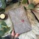Подарункове пакування. Білі гілочки
